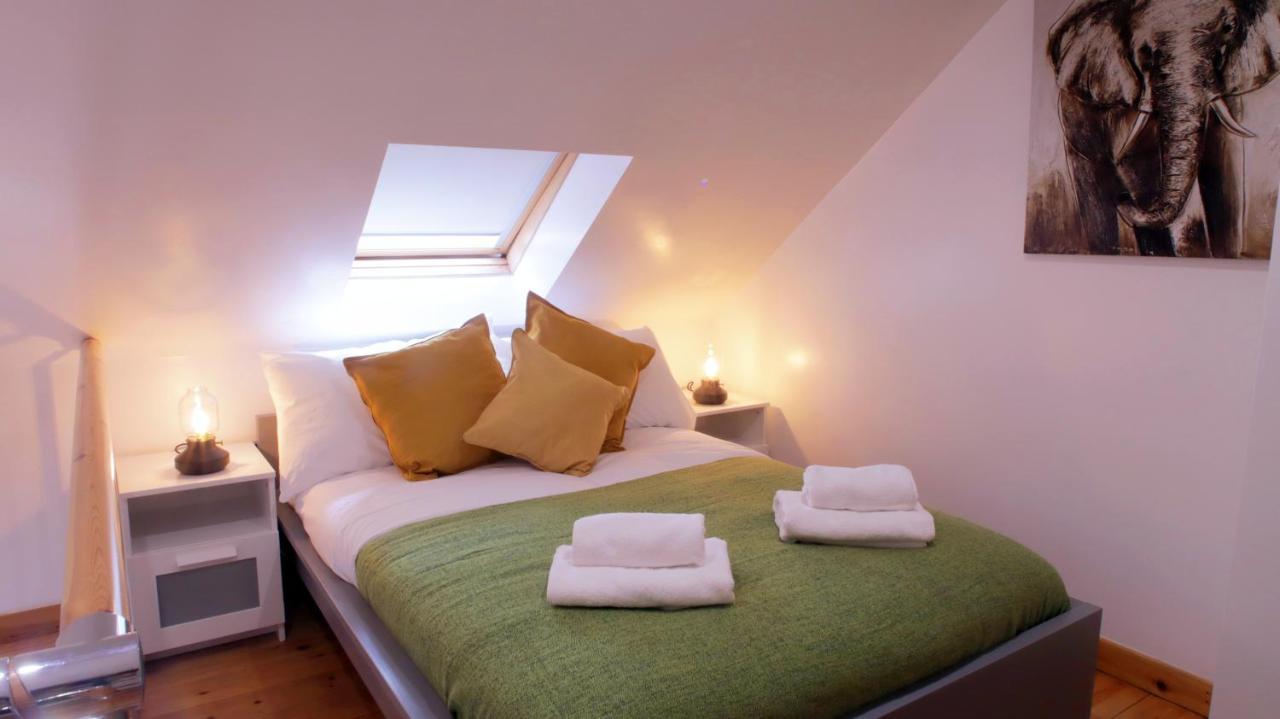 Epicsa - Family & Corporate Stay Mews Apartments With Free Parking CBG Esterno foto