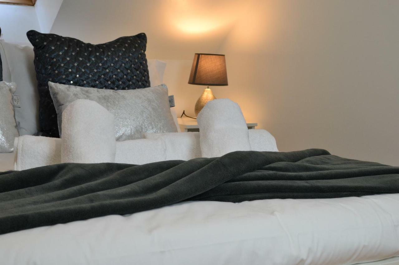Epicsa - Family & Corporate Stay Mews Apartments With Free Parking CBG Esterno foto