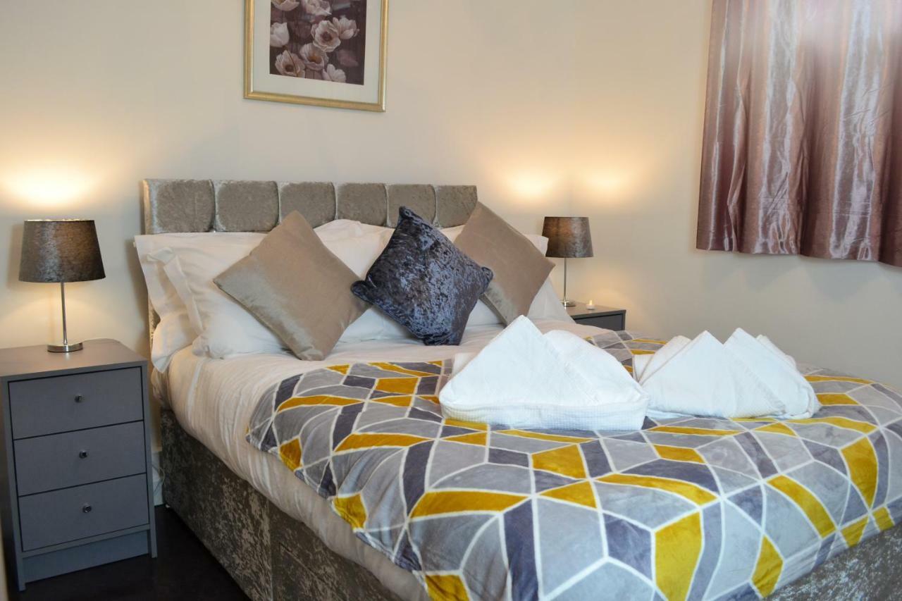 Epicsa - Family & Corporate Stay Mews Apartments With Free Parking CBG Esterno foto