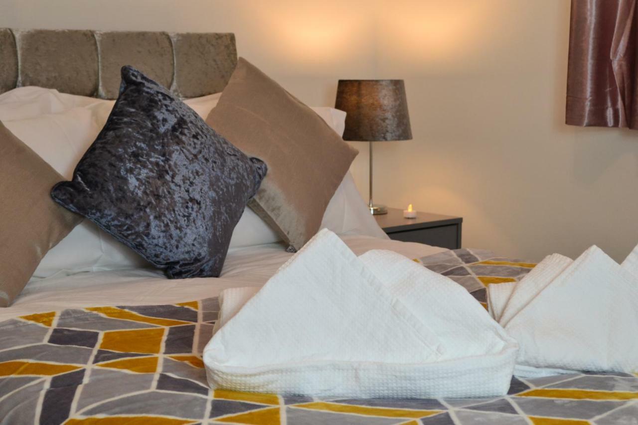 Epicsa - Family & Corporate Stay Mews Apartments With Free Parking CBG Esterno foto