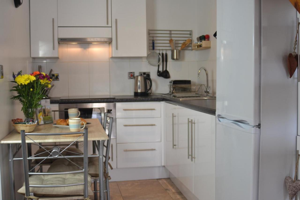 Epicsa - Family & Corporate Stay Mews Apartments With Free Parking CBG Esterno foto